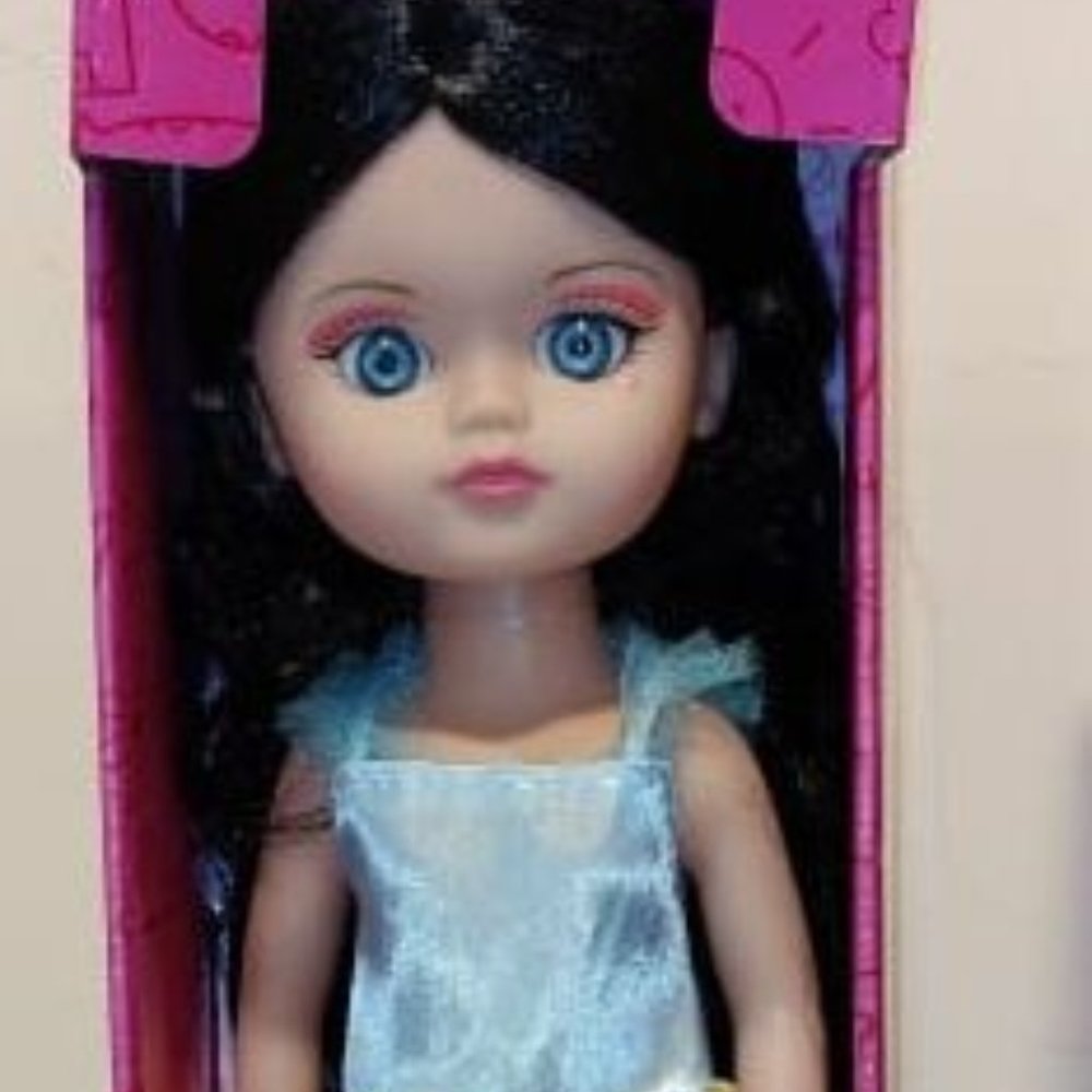 Disney Princess Snow White Doll, Multi-Colour